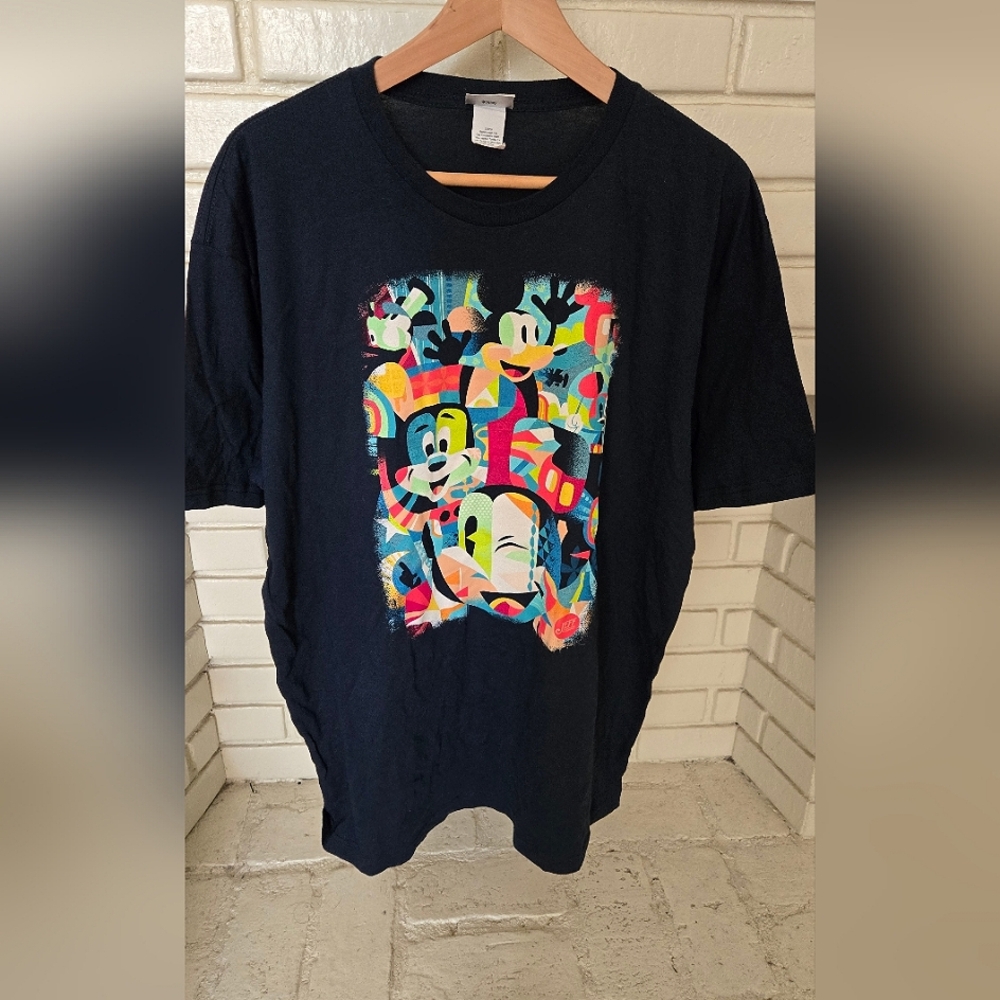 Disney's Wonderground Gallery Mickey Tee designed by Jeff Granito. (New)
